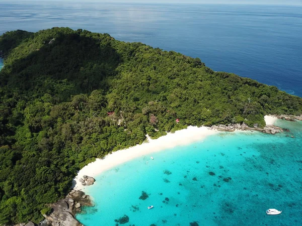 Luchtfoto van het eiland Similan in Thailand — Stockfoto