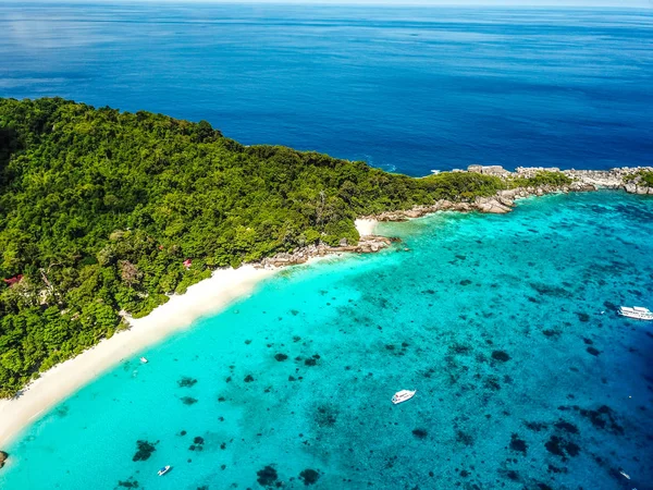 Similan Island luchtfoto's van bovenaf in Thailand — Stockfoto