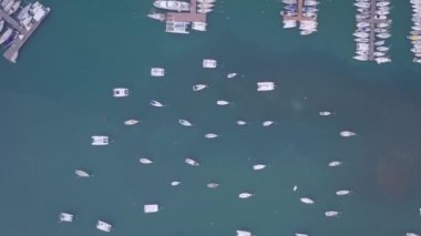 Martinik adası ve Karayip adalarındaki deniz manzarası