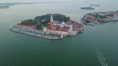 İtalya 'da gün doğumunda Venedik hava manzarası