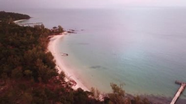 Kamboçya Koh Rong ada ve plaj hava görünümü