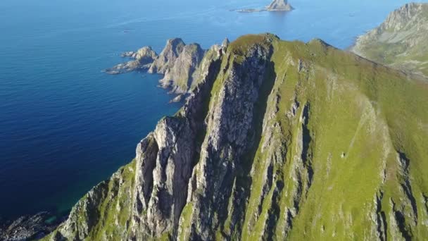 Lofoten-szigetek és a strand légi kilátással Norvégiában — Stock videók