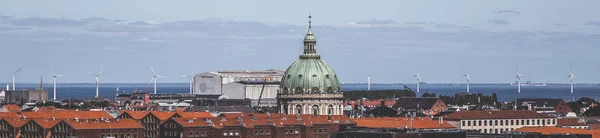 Copenhaga cidade e canal Nyhavn na Dinamarca — Fotografia de Stock