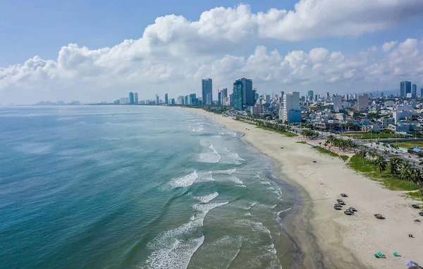 Da Nang, Orta Vietnam'da plaj manzarası