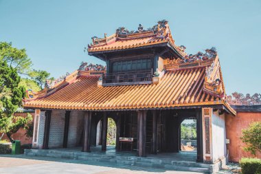 Hue imparatorluk sarayı ve Vietnam Kraliyet Mezarları