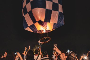 Fenerler festivali, Tayland Chiang Mai Yee Peng ve Loy Khratong