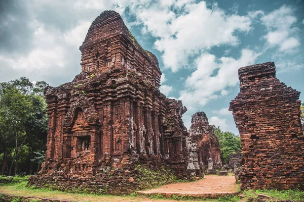 Hoi An Oğlum Sanctuary Görünümleri, Orta Vietnam
