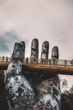 Bana Hills Fransız köyünde Altın köprü, Sun World, Da Nang, Orta Vietnam