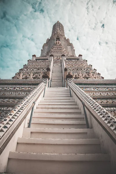 Utsikt över Wat Arun Temple i Bangkok Thailand — Stockfoto