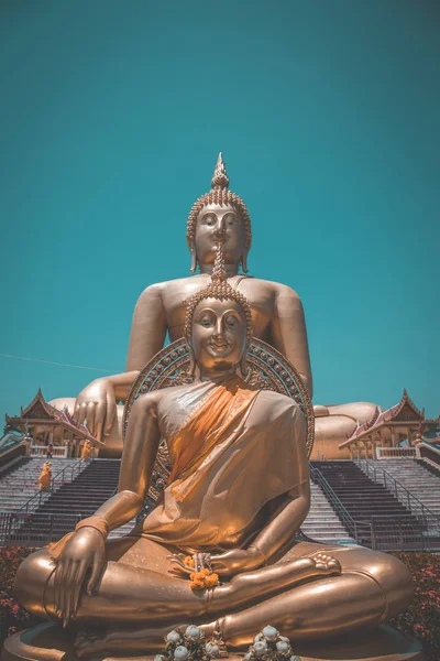 Wat Muang vista aerea, più grande statua buddha in Thailandia — Foto Stock