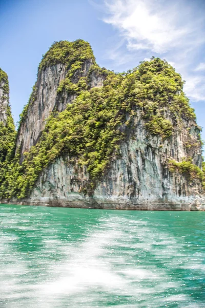 Khao sok nemzeti park véleményét Thaiföldön — Stock Fotó