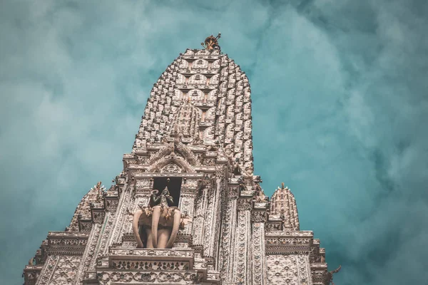 Kilátással a Wat Arun templom Bangkok Thaiföld — Stock Fotó