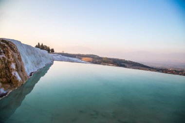 Türkiye Hierapolis'te Pamukkale havuz terasları