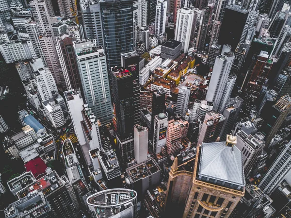 Yukarıdan Hong Kong şehir, antenler şehir manzarası