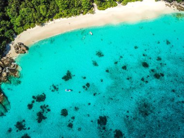 Tayland yukarıdan Similan ada hava manzarası