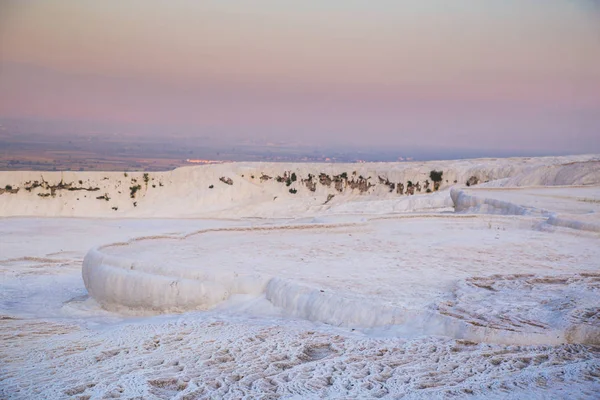 Terraços de piscina Pamukkale em Hierápolis, na Turquia — Fotografia de Stock