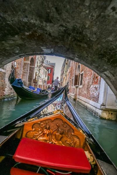 Vue sur les rues et les canaux de Venise Italie — Photo