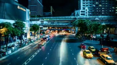 Tayland 'da Bangkok sokağı ve tapınak zamanı