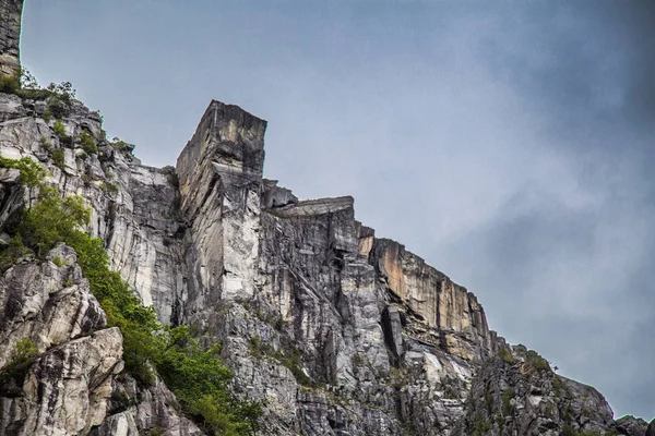 Lysefjord seyir manzaraları, Stavenger, Norveç