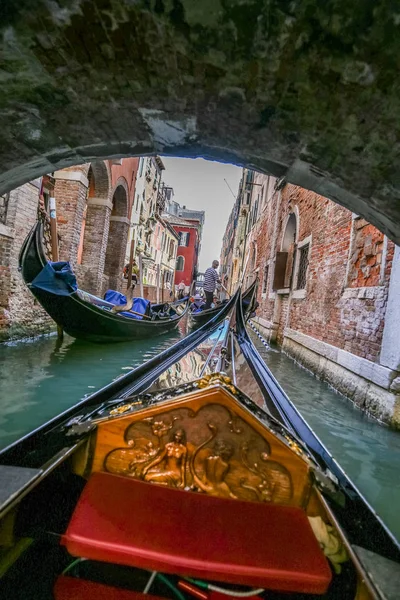 Vue sur les rues et les canaux de Venise Italie — Photo