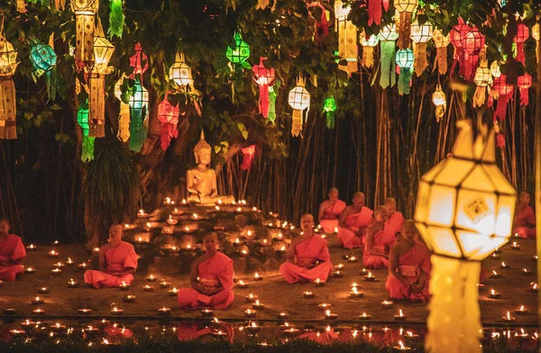 Festival das Lanternas, Yee Peng e Loy Khratong em Chiang Mai, Tailândia — Fotografia de Stock