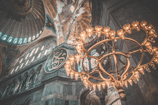 Türkiye'de İstanbul'da Mavi Cami manzarası