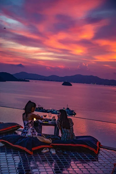 Tayland baba nest beach club Phuket gün batımı manzarası,