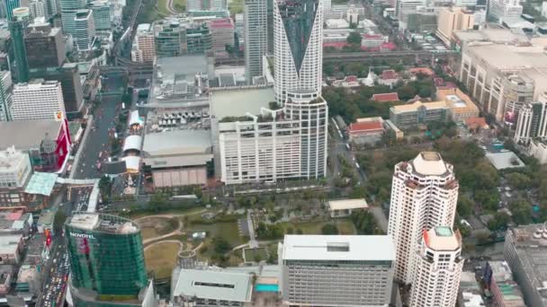 Flygfoto från Skywalk i MBK, Bangkok, Thailand — Stockvideo