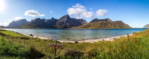 Vue sur les îles Lofoten et ses environs, en Norvège — Photo