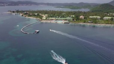 Martinik adası ve Karayip adalarındaki deniz manzarası