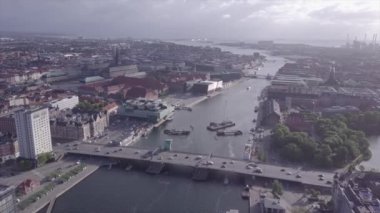Danimarka'da Kopenhag sokakları ve ikamet havadan görünümü