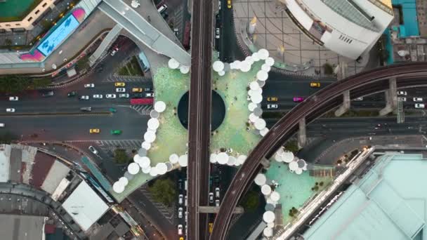 Vista aérea de Skywalk en MBK, Bangkok, Tailandia — Vídeo de stock