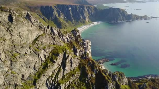 Îles Lofoten et plage vue aérienne en Norvège — Video