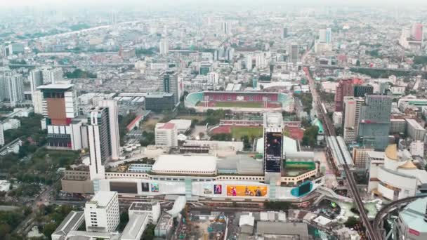 Siam en Rachathewi districten luchtfoto uitzicht, bar op het dak, in Bangkok, Thailand — Stockvideo