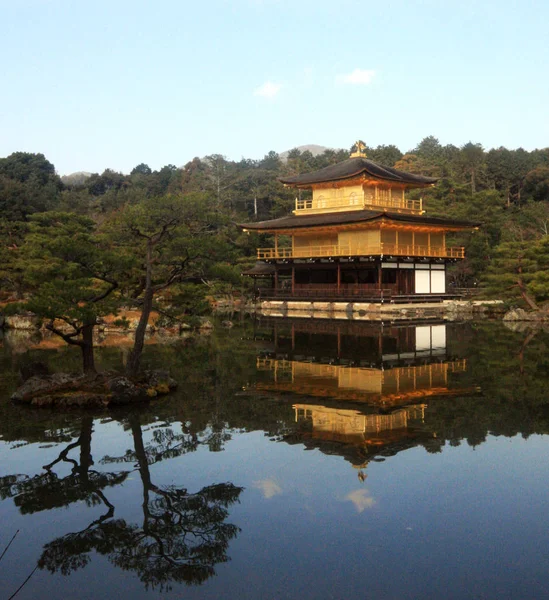 Kinkaku ji Golden Pavillion v Kjótu Japonska — Stock fotografie