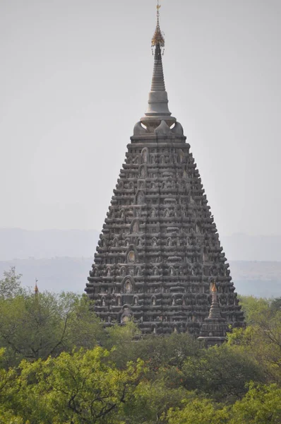 Oude Bagan-tempel en ruïnes in Myanmar — Stockfoto