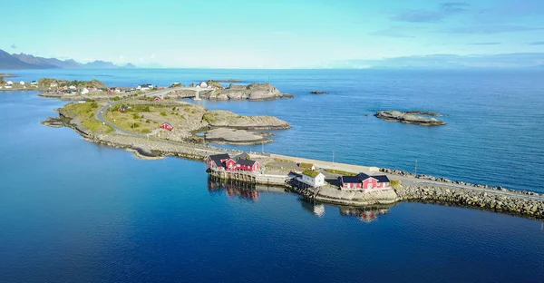 노르웨이 의 로포텐 섬에서 위에서 바라보는 고삐 — 스톡 사진