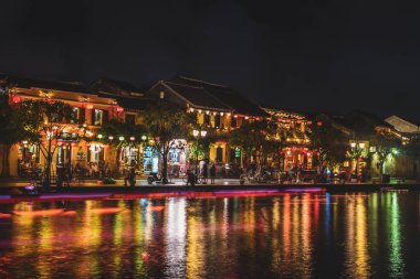 Hue imparatorluk sarayı ve Vietnam Kraliyet Mezarları