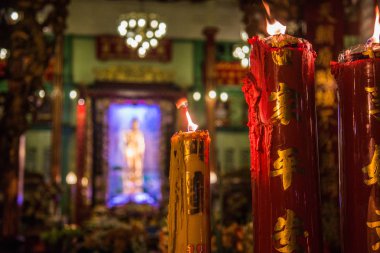 Chinatown Çin tapınağı gece manzarası, Bangkok, Tayland