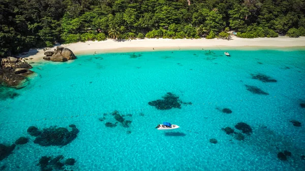 Pulau Similan pemandangan udara dari atas di Thailand — Stok Foto