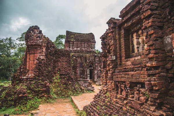 Hoi An Oğlum Sanctuary Görünümleri, Orta Vietnam