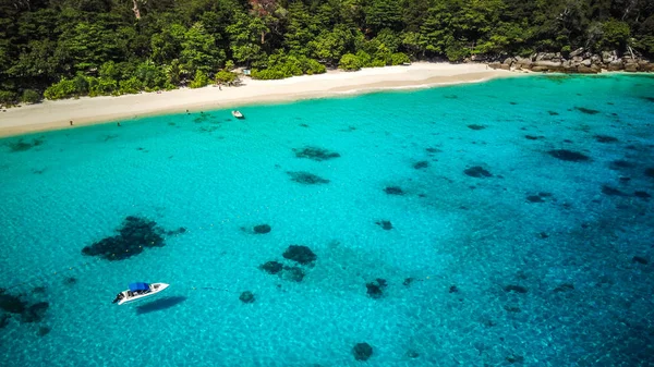 Tayland yukarıdan Similan ada hava manzarası