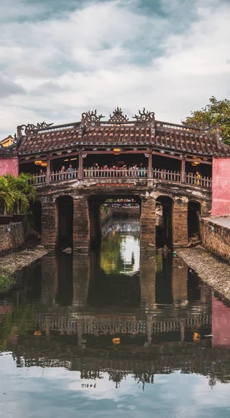 Hoi Orta Vietnam'da Bir sokaklar ve Kanallar — Stok fotoğraf