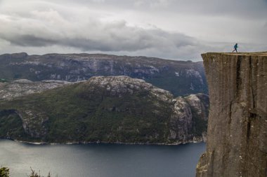 Norveç'te Stavenger minber kaya manzarası