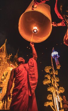 Fenerler festivali, Tayland Chiang Mai Yee Peng ve Loy Khratong