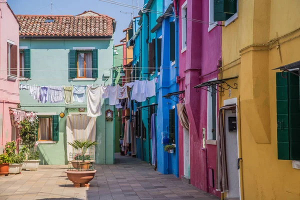 Vue sur les rues et les canaux de Venise Italie — Photo