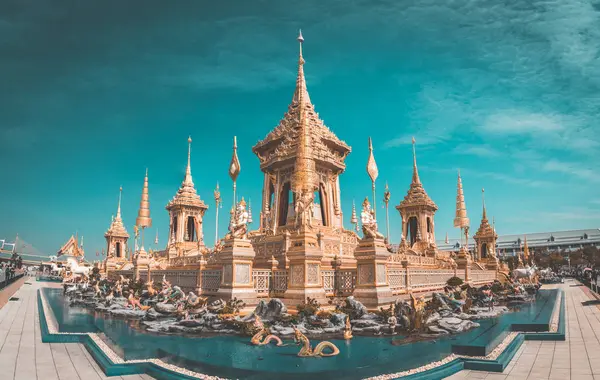 Bangkok Tayland Kraliyet Krematoryumu Kral Bhumibol