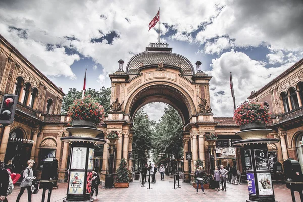 Danimarka'da Kopenhag şehri ve Kanal Nyhavn