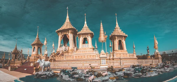 Bangkok Tayland Kraliyet Krematoryumu Kral Bhumibol