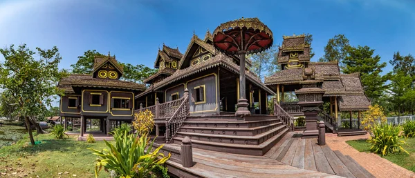 Tempel in der antiken Stadt Muang Boran in Bangkok Thailand — Stockfoto